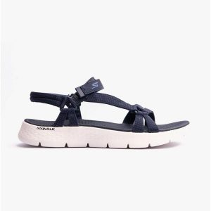 Sandały damskie SKECHERS Go Walk Flex Sandal Sublime. Białe sandały Skechers, bez wzorów, bez obcasa, bez zapięcia. Za 199,99 zł.
