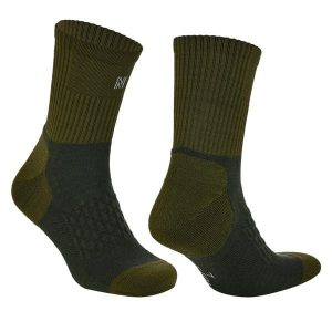 Skarpety trekkingowe anti-kleszcz Coolmax - Bezszwowe - Ibex Anti-Tick. Zielone skarpetki Norfolk, bez wzorów, z elastanu. Za 84,99 zł.