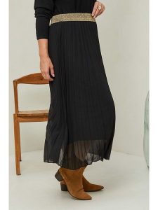 Curvy Lady Spódnica w kolorze czarnym rozmiar: 44/46. Czarne spódnice Curvy Lady, bez wzorów, klasyczne, maxi. Za 140,20 zł.