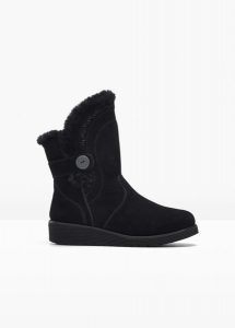 Kozaki Skechers. Czarne kozaki bonprix, bez wzorów, bez obcasa, bez zapięcia. Za 399,99 zł.