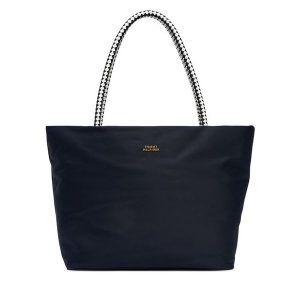 Torebka Tommy Hilfiger. Niebieskie shopper bag TOMMY HILFIGER, bez wzorów, z nylonu, bez dodatków. Za 569,99 zł.