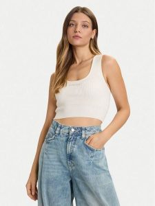 Guess Top V5BP05 Z3JD2 Beżowy Slim Fit. Brązowe topy Guess, xs, z aplikacjami, z syntetyku, bez kołnierzyka, bez ramiączek. Za 189,99 zł.