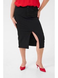 KAFFE curve Spódnica "Dina" w kolorze czarnym rozmiar: 54. Czarne spódnice KAFFE curve, bez wzorów, midi. Za 130,99 zł.