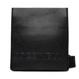 Torebka Coccinelle. Czarne torebki klasyczne Coccinelle, bez wzorów, bez dodatków. Za 659,99 zł.