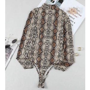 Body z długim rękawem w zwierzęcy wzór Innocenzia. Body i gorsety Intica, bez wzorów, z tkaniny. Za 99,00 zł.