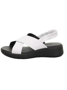 Legero Skórzane sandały "Easy" w kolorze białym rozmiar: 39. Białe sandały Legero, bez wzorów, z otwartym noskiem, bez obcasa, bez zapięcia. Za 217,99 zł.