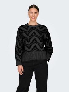 ONLY Sweter w kolorze czarnym rozmiar: XL. Czarne swetry oversize ONLY, xl, bez wzorów, ze splotem, bez ramiączek. Za 87,81 zł.