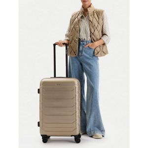 Walizka średnia GINO ROSSI. Żółte walizki Gino Rossi, bez wzorów, średnie. Za 279,99 zł.