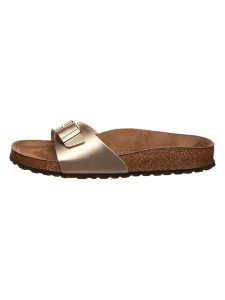 Birkenstock Klapki "Madrid" w kolorze złotym rozmiar: 37. Żółte klapki Birkenstock, bez wzorów, z otwartym noskiem, bez obcasa. Za 244,22 zł.