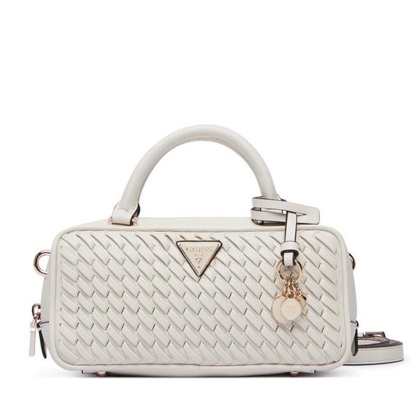 Torebka Guess. Białe kuferki Guess, z aplikacjami, bez dodatków. Za 597,99 zł.