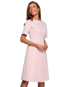 Stylove Sukienka w kolorze jasnoróżowym rozmiar: L. Różowe sukienki Stylove, l, bez wzorów, bez kołnierzyka, bez ramiączek, midi. Za 184,46 zł.