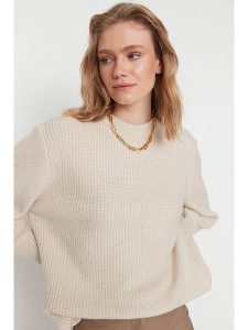 Trendyol Sweter w kolorze beżowym rozmiar: M. Brązowe swetry oversize Trendyol, m, bez wzorów, ze splotem, bez ramiączek. Za 79,03 zł.