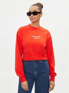 Calvin Klein Jeans Bluza Stacked Institutional J20J221466 Czerwony Regular Fit. Czerwone bluzy Calvin Klein Jeans, m, bez wzorów, z bawełny, bez kaptura. Za 299,99 zł.
