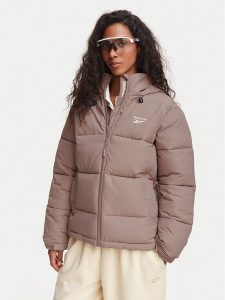 Reebok Kurtka zimowa RCC00113 Różowy Regular Fit. Czerwone kurtki Reebok, na zimę, xs, bez wzorów, z syntetyku, bez kaptura. Za 379,99 zł.