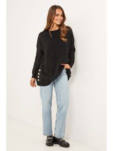 Soft Cashmere Sweter w kolorze czarnym rozmiar: 38/40. Czarne swetry oversize Soft Cashmere, z aplikacjami, z kaszmiru, bez ramiączek. Za 143,22 zł.