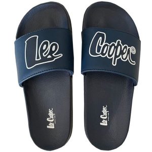Klapki Lee Cooper LCW-24-42-2480LA niebieskie. Niebieskie klapki bez wzorów, z syntetyku, bez obcasa. Za 128,57 zł.