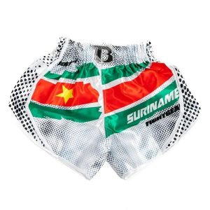 Szorty kick-boxing Booster Fight Gear AD Suriname. Białe szorty BOOSTER FIGHT GEAR, bez wzorów, sportowe. Za 292,00 zł.