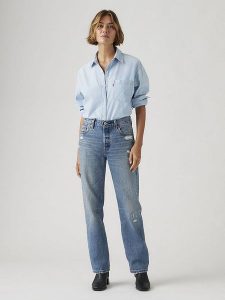 Levi's Dżinsy "501" - Comfort fit - w kolorze niebieskim rozmiar: W30/L34. Niebieskie jeansy Levi's®, z aplikacjami. Za 237,16 zł.