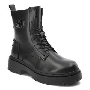 Czarne Botki Cambell Stylowe Obuwie Damskie. Czarne botki Cambell, na jesień, bez wzorów, bez obcasa, bez zapięcia. Za 259,00 zł.