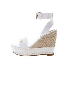 U.S. Polo Assn. Sandały w kolorze biało-beżowym na koturnie rozmiar: 36. Białe sandały U.S. Polo Assn., bez wzorów, z otwartym noskiem, bez obcasa, na koturnie, bez zapięcia. Za 217,99 zł.