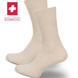 Beżowe skarpetki medyczne SOMEDIC 753. Brązowe skarpetki Milena, bez wzorów, z bawełny. Za 15,60 zł.