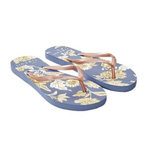 Japonki plażowe damskie Rip Curl Oceans Together 70. Niebieskie klapki Rip Curl, bez wzorów, bez obcasa. Za 47,99 zł.