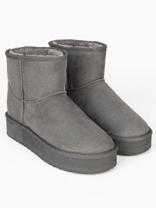 ISLAND BOOT Botki zimowe "Stela" w kolorze szarym rozmiar: 40. Szare botki Island Boot, na zimę, bez wzorów, bez obcasa, bez zapięcia. Za 193,24 zł.