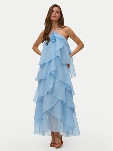 Vero Moda Sukienka letnia Delillah 10338846 Niebieski jasny Regular Fit. Niebieskie sukienki Vero Moda, na lato, s, bez wzorów, z syntetyku, bez kołnierzyka, bez ramiączek. Za 549,99 zł.