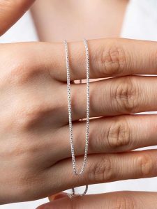 Lodie Silver Srebrny naszyjnik rozmiar: onesize. Szare naszyjniki Lodie Silver, srebrne. Za 117,73 zł.