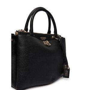 Torebka Guess. Czarne kuferki Guess, z aplikacjami, bez dodatków. Za 749,99 zł.