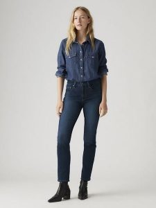 Levi's Dżinsy - Straight fit - w kolorze granatowym rozmiar: W26/L32. Niebieskie jeansy Levi's®, z aplikacjami, ze skóry, z podwyższonym stanem. Za 245,96 zł.