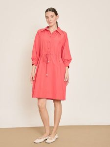 BGN Sukienka w kolorze koralowym rozmiar: 38. Czerwone sukienki BGN, na imprezę, bez wzorów, bez kołnierzyka, bez ramiączek, midi. Za 143,99 zł.