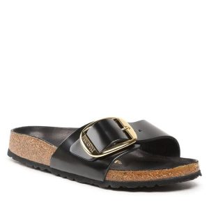 Klapki Birkenstock. Czarne klapki Birkenstock, bez wzorów, bez obcasa. Za 499,99 zł.