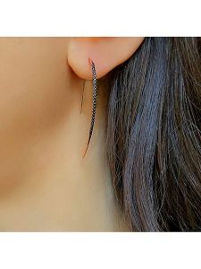 DI GIORGIO Pozłacane kolczyki z cyrkoniami rozmiar: onesize. Czarne kolczyki DI GIORGIO, z cyrkonią, pozłacane. Za 148,26 zł.