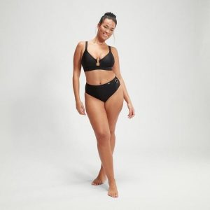 Góra od kostiumu kąpielowego damskiego Speedo Tri Bikini Top. Czarne bikini Speedo, bez wzorów. Za 370,76 zł.