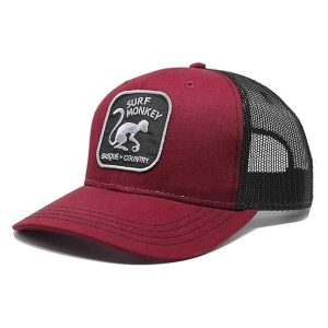 Czapka trucker 6-panelowa / Jeden rozmiar (Bordowy/Czarny). Czarne czapki SURF MONKEY, z aplikacjami, z bawełny. Za 135,96 zł.