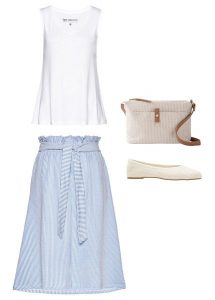 Torebka na ramię z tkaniny. Brązowe torebki klasyczne bonprix, bez wzorów, z tkaniny, na ramię, małe, bez dodatków. Za 109,99 zł.