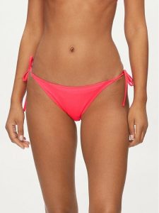 Guess Góra od bikini E4GJ00 MC044 Różowy. Czerwone bikini Guess, z aplikacjami, z syntetyku. Za 239,99 zł.