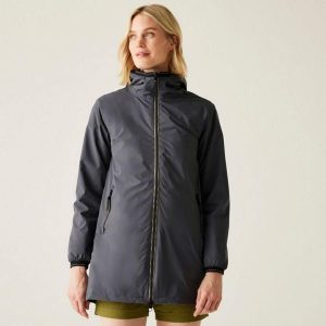 Kurtka turystyczna przeciwdeszczowa damska Lioka wodoodporna. Szare kurtki Regatta, bez wzorów, z tkaniny, bez kaptura. Za 169,99 zł.