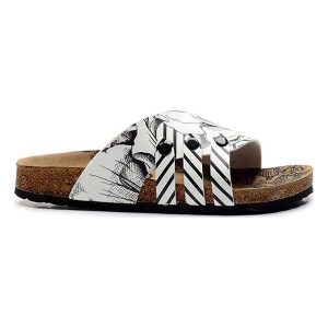 Calceo Klapki w kolorze czarno-białym rozmiar: 36. Białe klapki Calceo, bez wzorów, z materiału, z otwartym noskiem, bez obcasa. Za 122,96 zł.