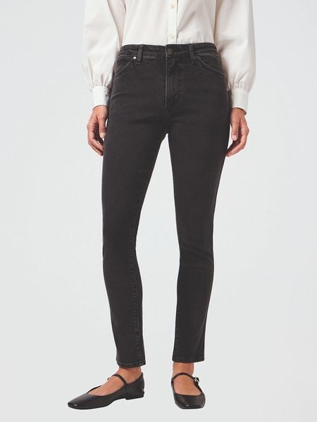 Wrangler Dżinsy - Slim fit - w kolorze czarnym rozmiar: W30/L32. Czarne jeansy Wrangler, z aplikacjami. Za 170,47 zł.