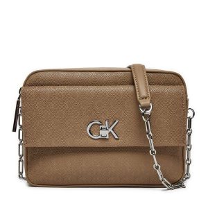 Torebka Calvin Klein. Brązowe listonoszki Calvin Klein, bez wzorów, bez dodatków. Za 279,99 zł.