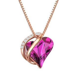 Rafaela Donata Naszyjnik srebrny Serce srebro wysokiej próby zdobiony kryształkami Swarovski® różowe złoto Naszyjniki 1 ct Damski. Czerwone naszyjniki Rafaela Donata, z ametystem, pozłacane. Za 318,99 zł.