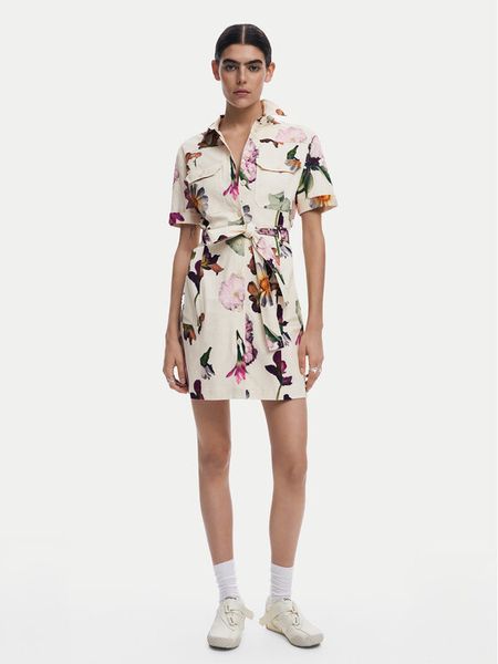 Desigual Sukienka koszulowa Monicawhite 25SWVW13 Écru Regular Fit. Kombinezony Desigual, s, bez wzorów, z bawełny, bez kołnierzyka, bez ramiączek. Za 259,99 zł.