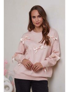 Soft Cashmere Sweter w kolorze jasnoróżowym rozmiar: 34/36. Różowe swetry oversize Soft Cashmere, bez wzorów, bez ramiączek. Za 152,99 zł.