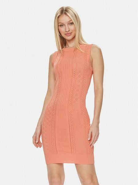 Guess Sukienka dzianinowa Es Sl Adaline W4GK11 Z2U00 Koralowy Slim Fit. Pomarańczowe kombinezony Guess, xxl, z aplikacjami, z dzianiny, bez kołnierzyka, bez ramiączek. Za 369,99 zł.