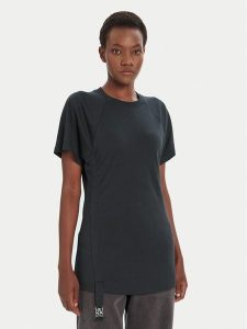 HUGO T-Shirt Daqua 50542762 Czarny Regular Fit. Czarne t-shirty Hugo, l, bez wzorów, z bawełny, bez kołnierzyka, bez ramiączek. Za 279,99 zł.