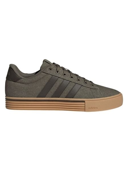 Adidas Sneakersy "Daily 4.0" w kolorze khaki rozmiar: 48. Brązowe trampki ADIDAS, bez wzorów, bez zapięcia. Za 204,48 zł.