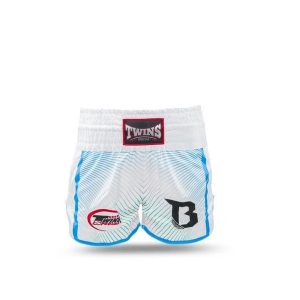 Szorty do boksu tajskiego Twins Special TBT Twins X Booster 9. Białe szorty TWINS, bez wzorów, biznesowe. Za 370,00 zł.
