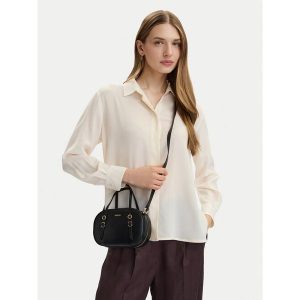 Torebka HUGO. Czarne torebki klasyczne Hugo, bez wzorów, bez dodatków. Za 679,99 zł.